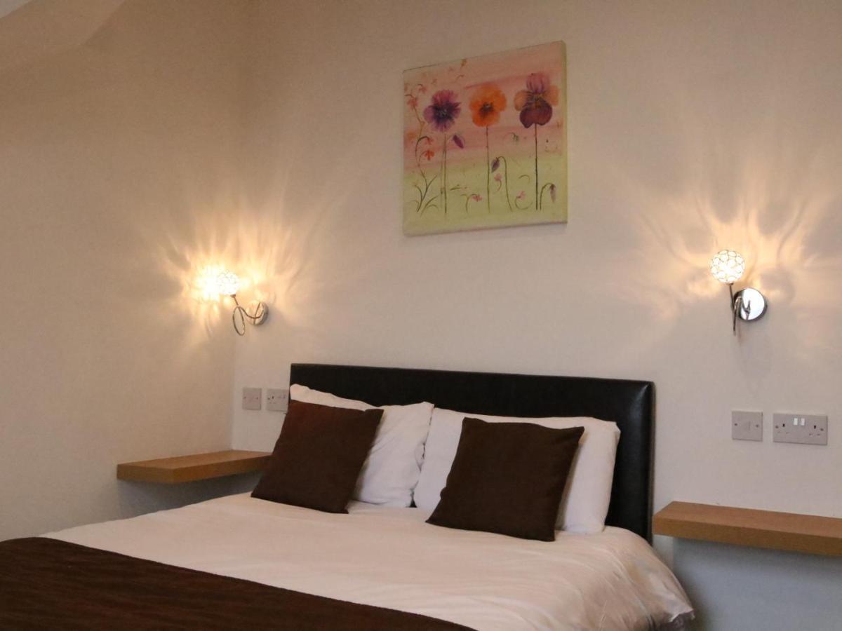 Aberthaw House Hotel Barry Bagian luar foto