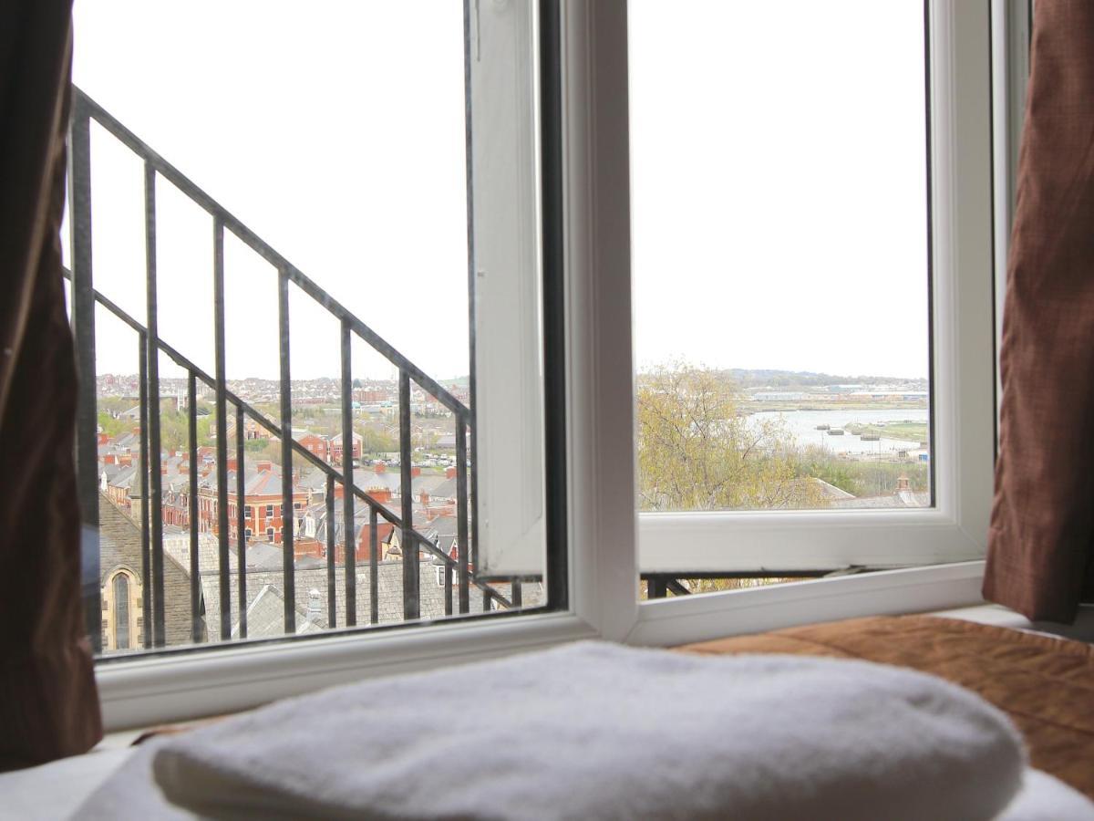 Aberthaw House Hotel Barry Bagian luar foto